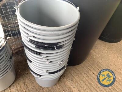 20x grey 5L buckets