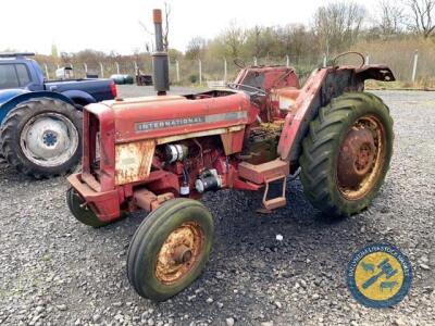 International 454 Tractor suitable for restoration, no taxbook, engine good, steering overhauled