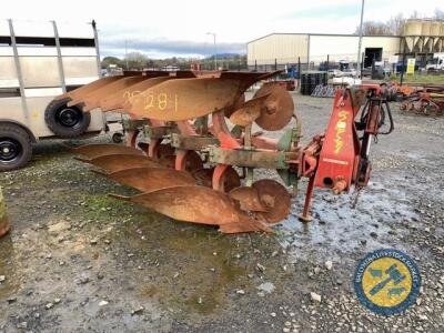 4 furrow Kvernland reversible plough