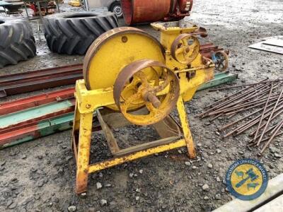 Barley bruiser with belt pulley