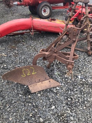 Massey Ferguson 3 furrow plough