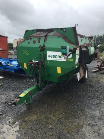 21ft Hen litter and round bale trailer. Brakes and lights working